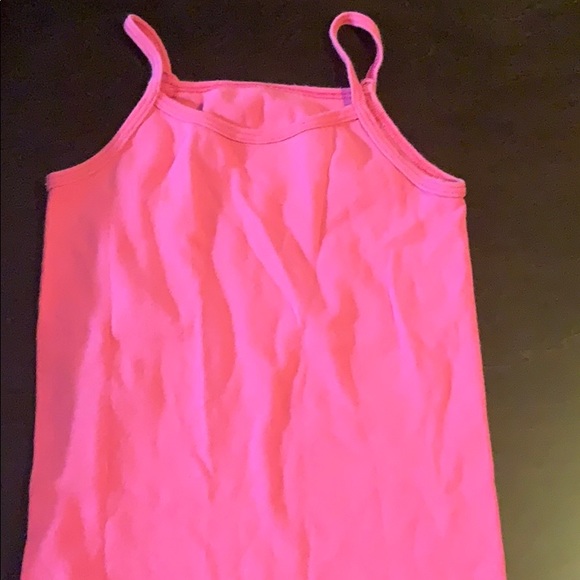 Tank tops - Picture 6 of 6